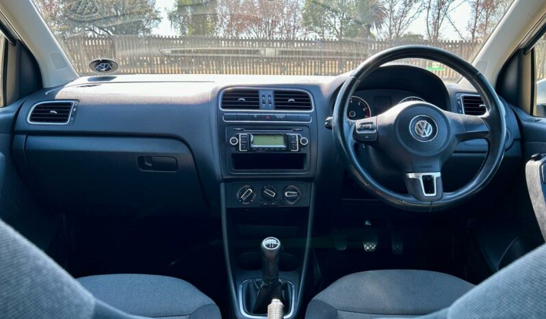 
								2010 Volkswagen Polo 1.4 Comfortline full									