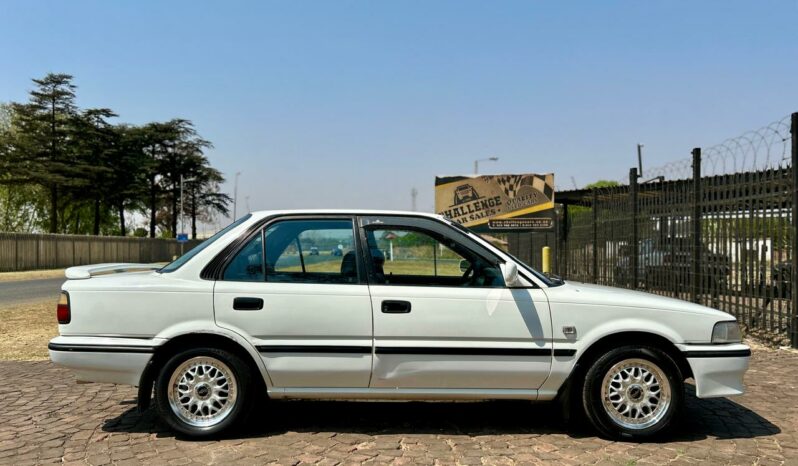 
								1994 Toyota Corolla 160i GLE full									