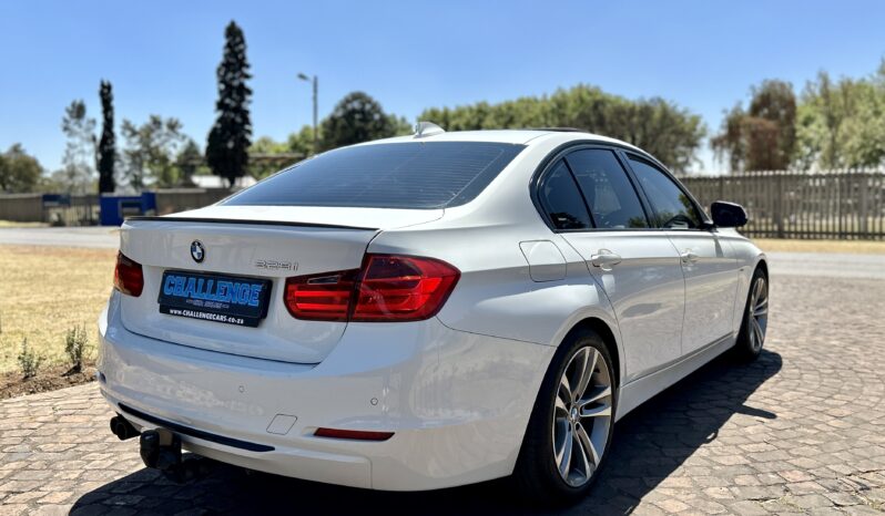 
								2014 BMW 3 Series 328i Sport Auto full									