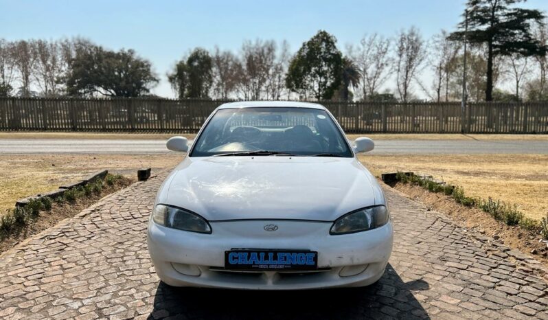 
								Hyundai Elantra 1.6 GLS full									