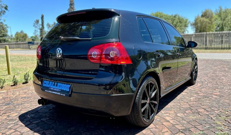 
								Volkswagen Golf GTI DSG full									