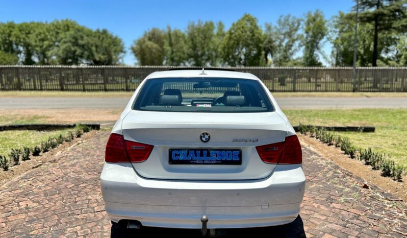 
								BMW 3 Series 320d Exclusive Auto full									