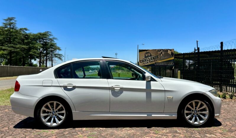 
								BMW 3 Series 320d Exclusive Auto full									