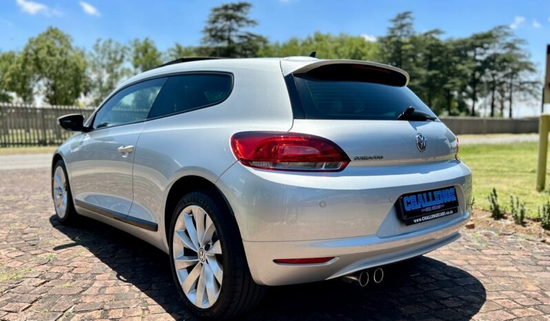 
								Volkswagen Scirocco 2.0TSI Sportline full									