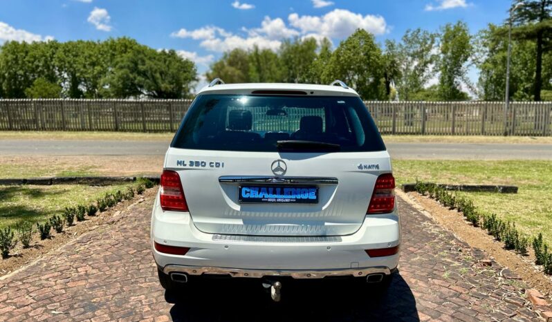 
								Mercedes-Benz ML350CDI Grand Edition full									