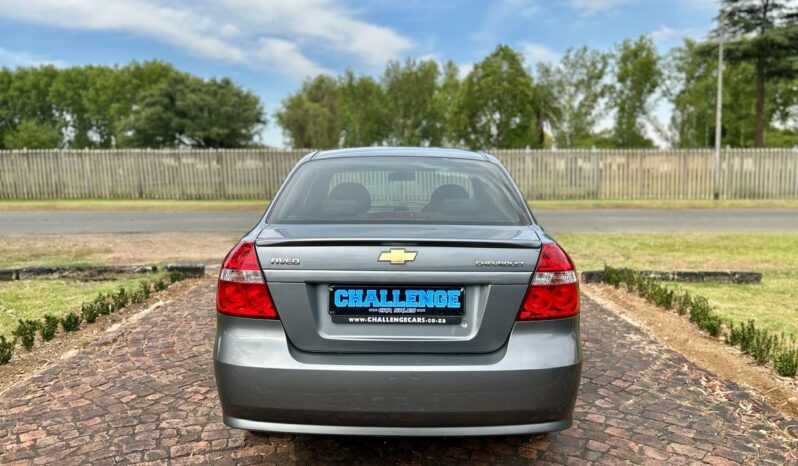 
								Chevrolet Aveo Sedan 1.6 L full									