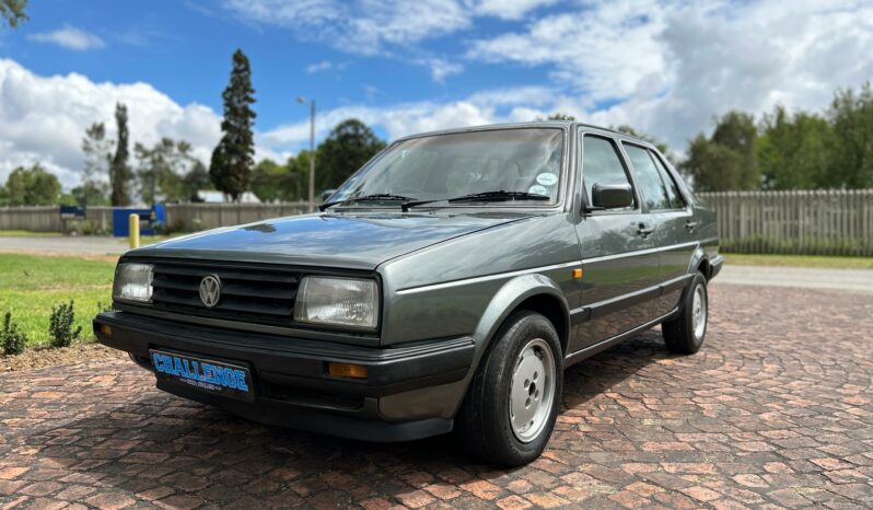 
								Volkswagen Jetta II CLX Auto full									