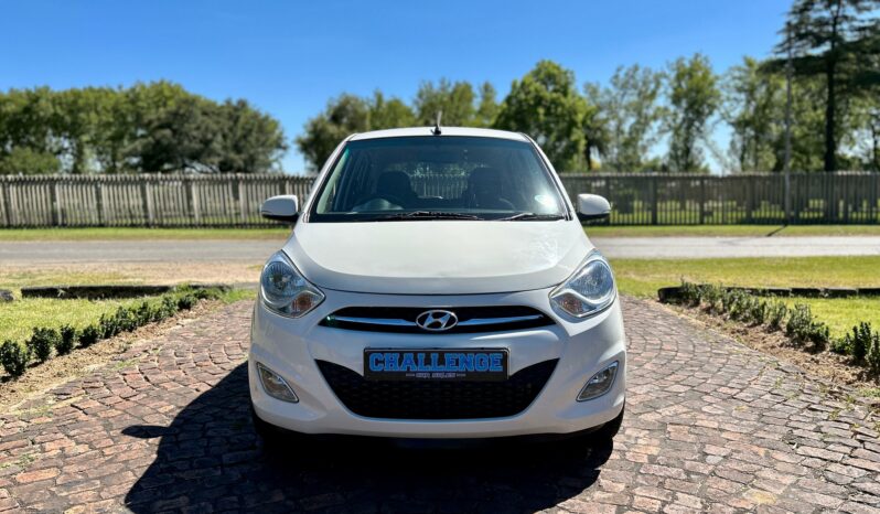 
								Hyundai i10 1.1 Motion full									