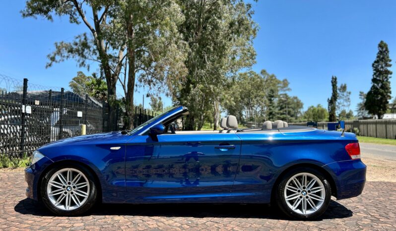 
								BMW 1 Series 125i Convertible M Sport full									