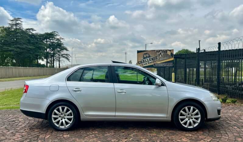 
								Volkswagen Jetta 1.9TDI Comfortline full									