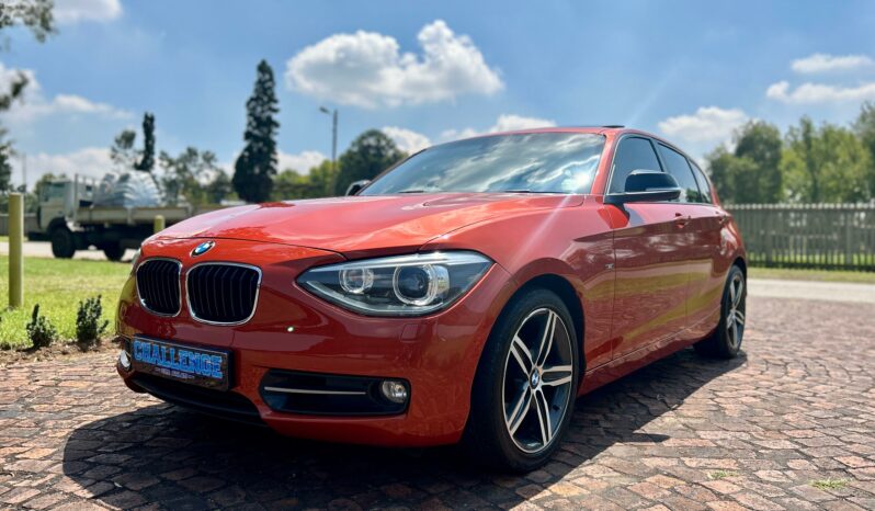 
								BMW 1 Series 118i 5-Door Sport full									