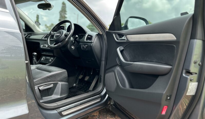 
								2014 Audi Q3 2.0TDI SE full									