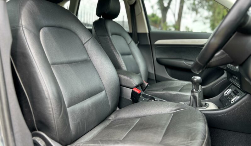 
								2014 Audi Q3 2.0TDI SE full									