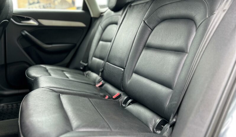 
								2014 Audi Q3 2.0TDI SE full									