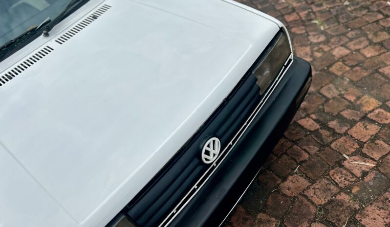 
								Volkswagen Jetta 2.0 16V Exec full									