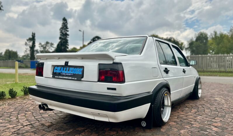 
								Volkswagen Jetta 2.0 16V Exec full									