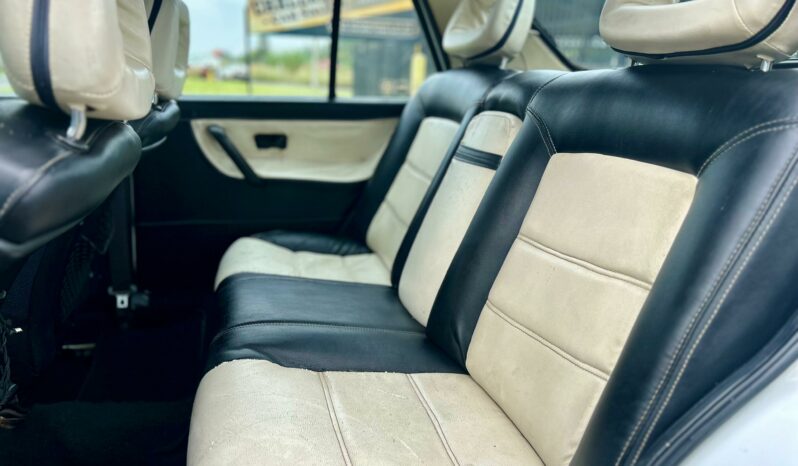 
								Volkswagen Jetta 2.0 16V Exec full									