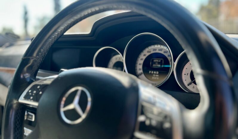 
								Mercedes-Benz C-Class C350CDI Elegance full									