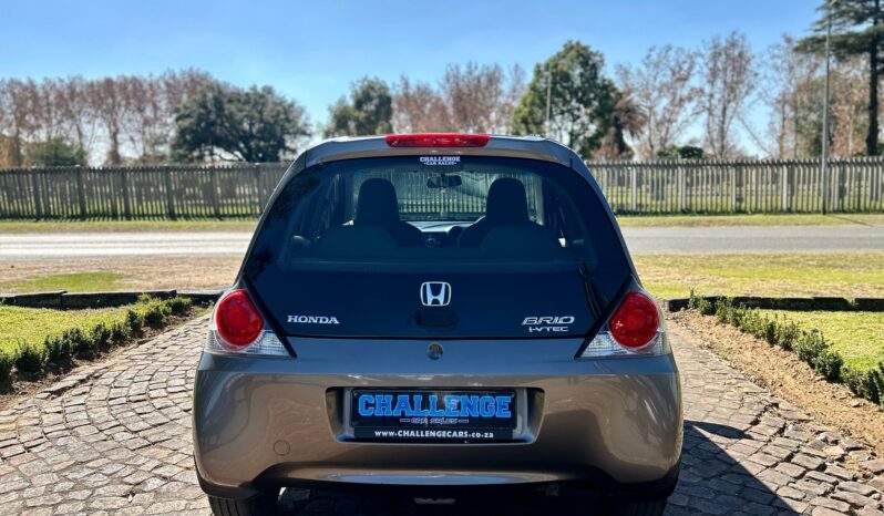 
								Honda Brio Hatch 1.2 Comfort full									