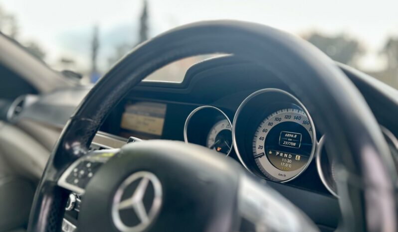 
								Mercedes-Benz C-Class C350CDI Elegance full									