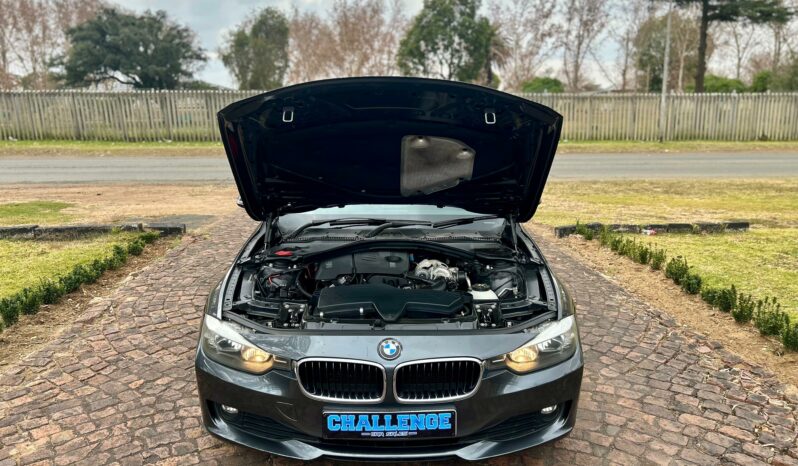 
								BMW 3 Series 316i Auto full									