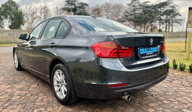 
								BMW 3 Series 316i Auto full									