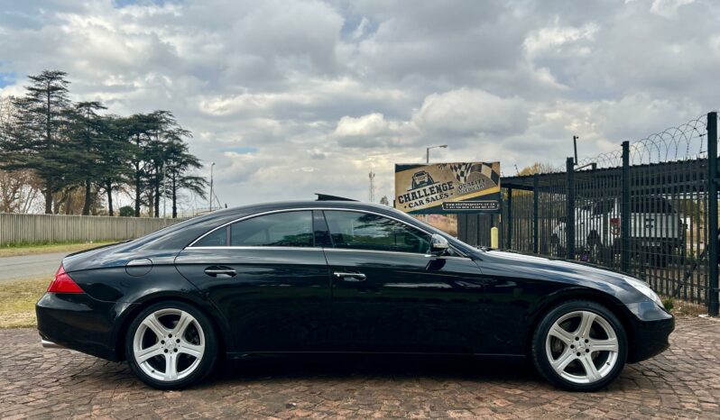 
								Mercedes-Benz CLS CLS500 full									
