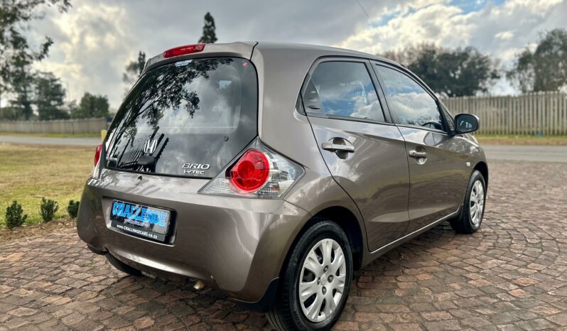 
								Honda Brio Hatch 1.2 Comfort full									