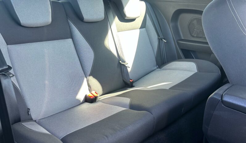 
								Ford Fiesta ST full									