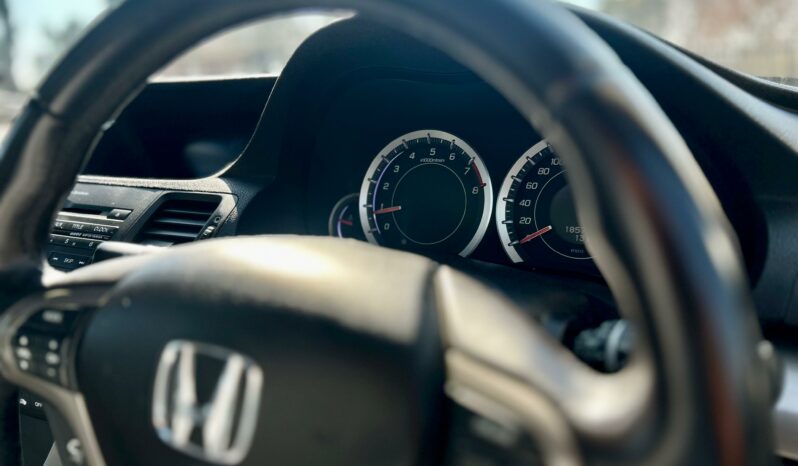 
								Honda Accord 2.4 Executive full									