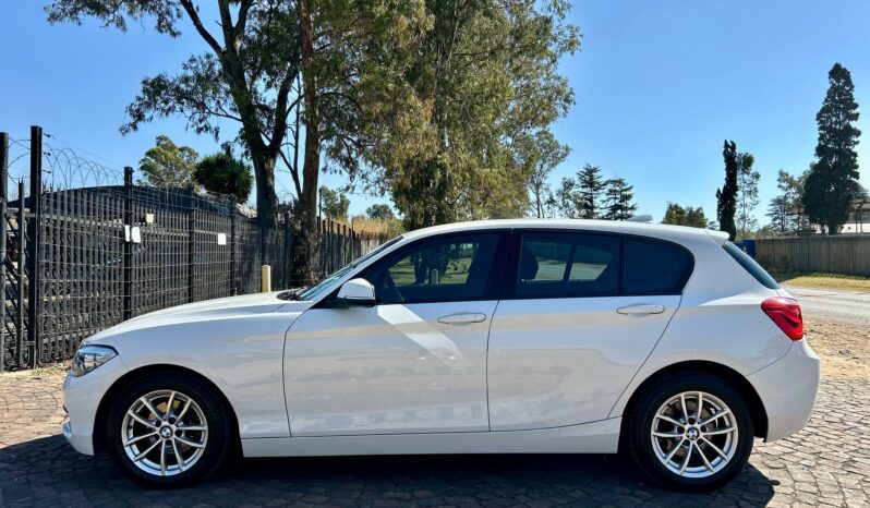 
								BMW 1 Series 118i 5-Door Auto full									