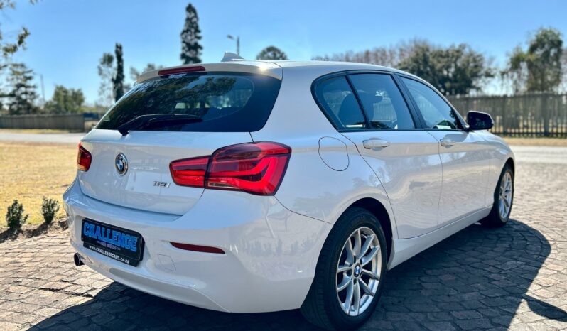 
								BMW 1 Series 118i 5-Door Auto full									