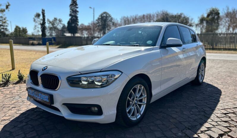 
								BMW 1 Series 118i 5-Door Auto full									