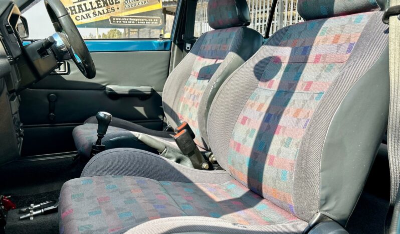 
								Mazda 323 130 Midge full									