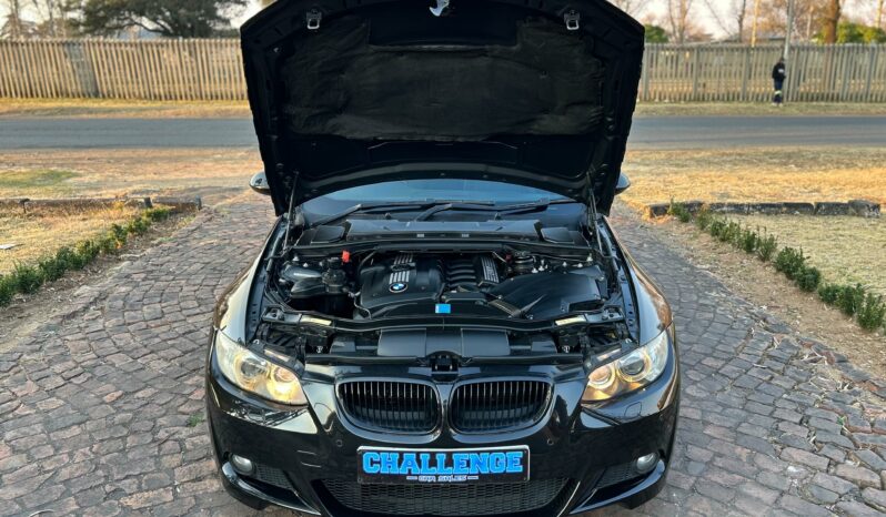 
								BMW 3 Series 325i Coupe M Sport full									