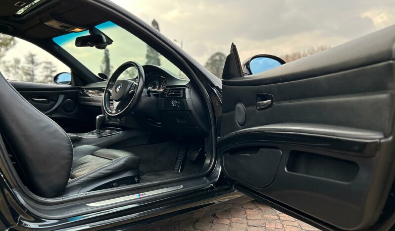 
								BMW 3 Series 325i Coupe M Sport full									