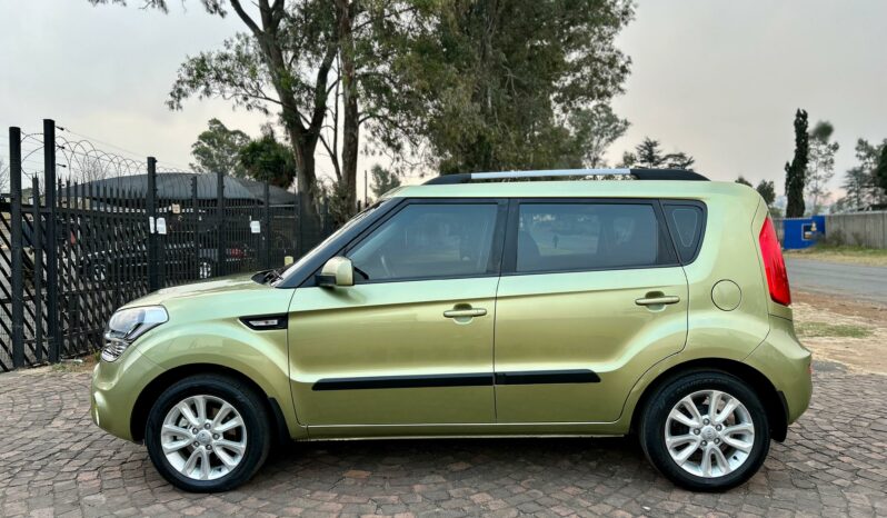 
								Kia Soul 1.6 full									