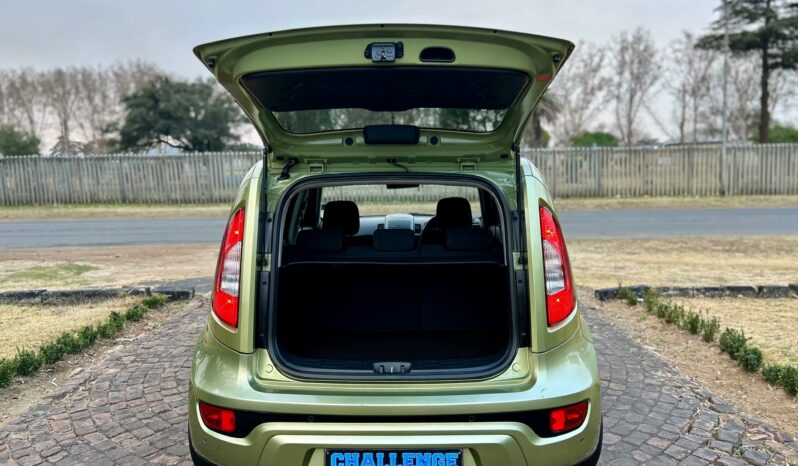 
								Kia Soul 1.6 full									