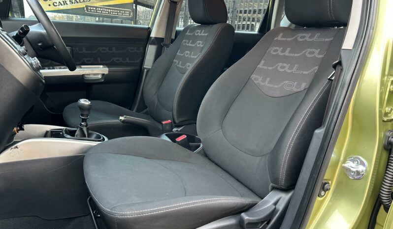 
								Kia Soul 1.6 full									