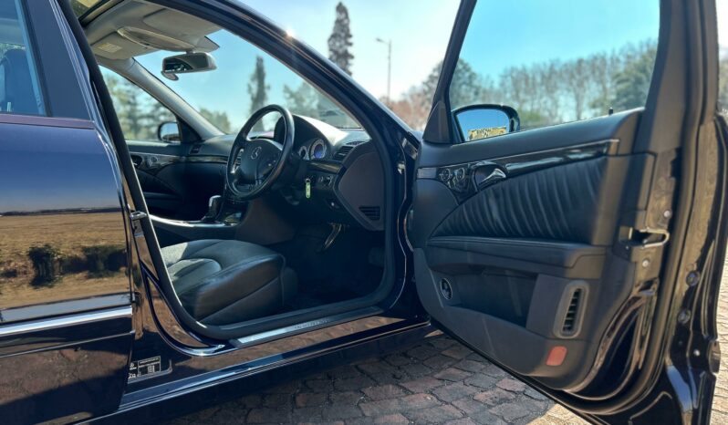 
								Mercedes-Benz E-Class E350 Avantgarde full									