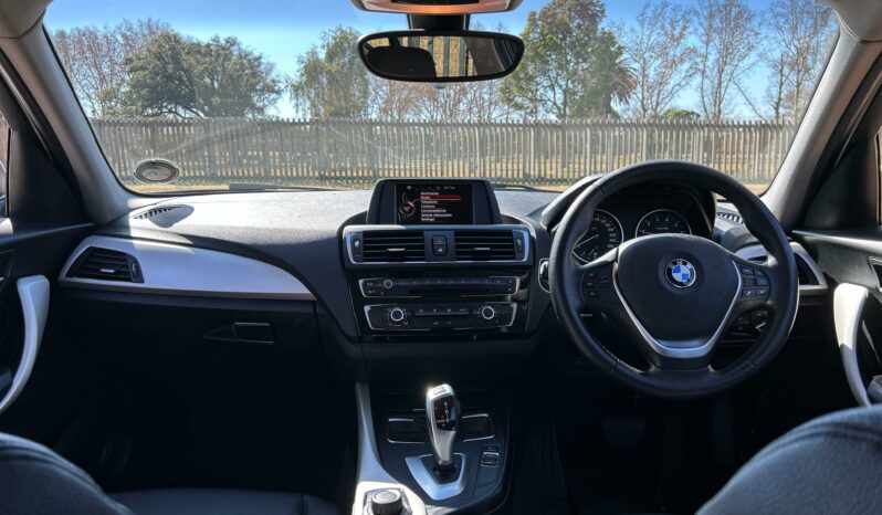 
								BMW 1 Series 118i 5-Door Auto full									