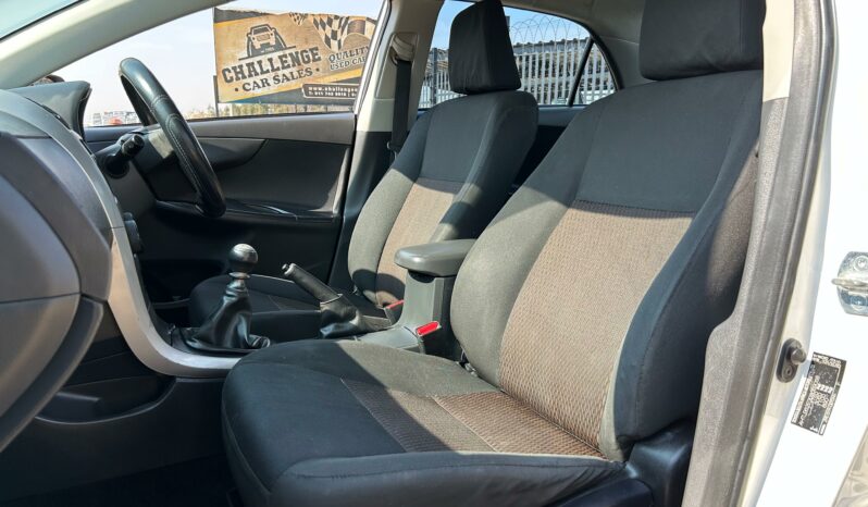 
								Toyota Corolla Quest 1.6 full									