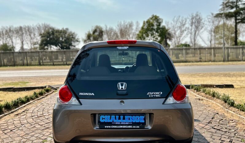 
								Honda Brio Hatch 1.2 Comfort full									