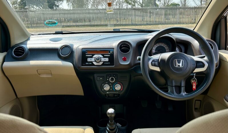 
								Honda Brio Hatch 1.2 Comfort full									