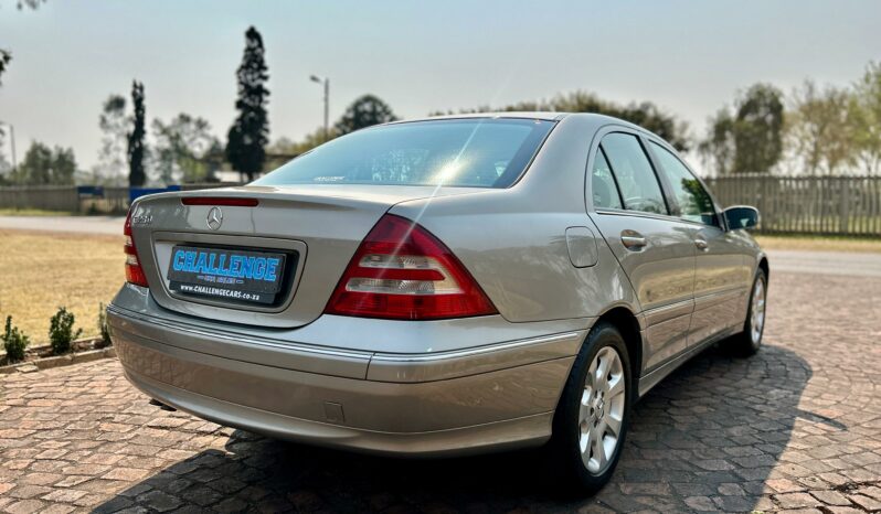 
								Mercedes-Benz C-Class – 1UZ Lexus V8 full									