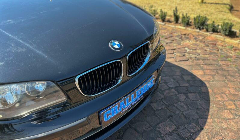
								BMW 1 Series 116i 3-Door full									