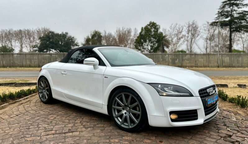 
								Audi TT 2.0T Roadster Auto full									
