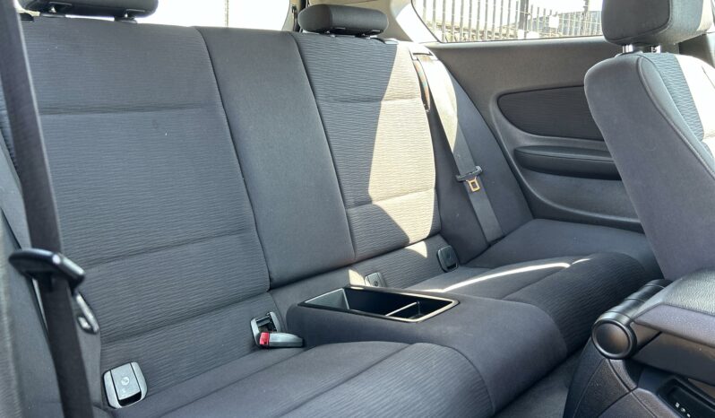
								BMW 1 Series 116i 3-Door full									