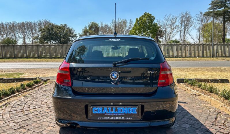 
								BMW 1 Series 116i 3-Door full									