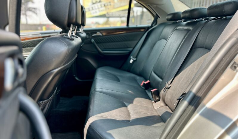 
								Mercedes-Benz C-Class – 1UZ Lexus V8 full									